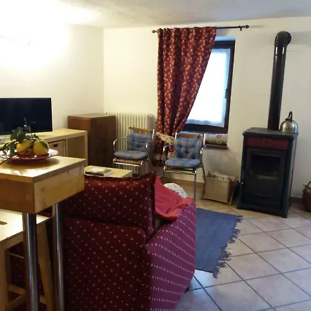 Casa Dei Nonni Apartment Aosta